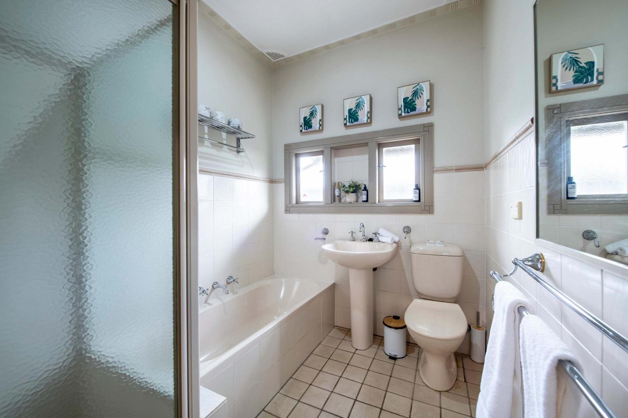 South Dubbo Hideaway - Pet Friendly Villa Exteriör bild
